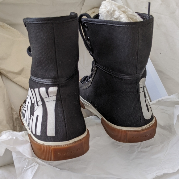 Givenchy Boxing Cotton Canvas Graphic Logo Sneakers Black - Picture 12 of 16